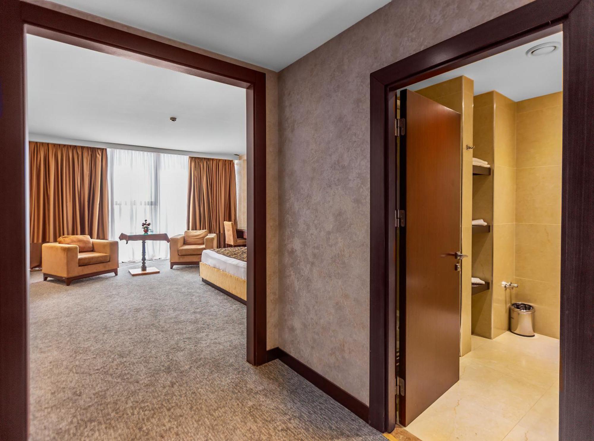 Harmony Hotel Baku Exterior photo