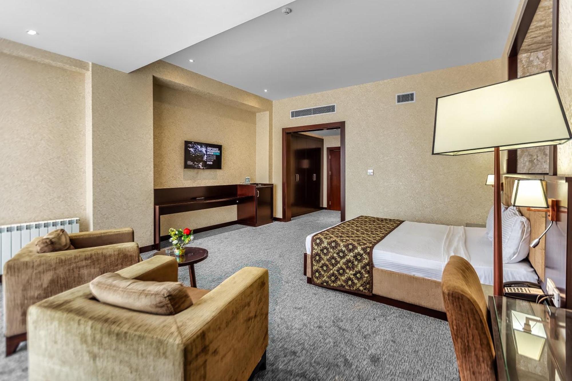 Harmony Hotel Baku Exterior photo